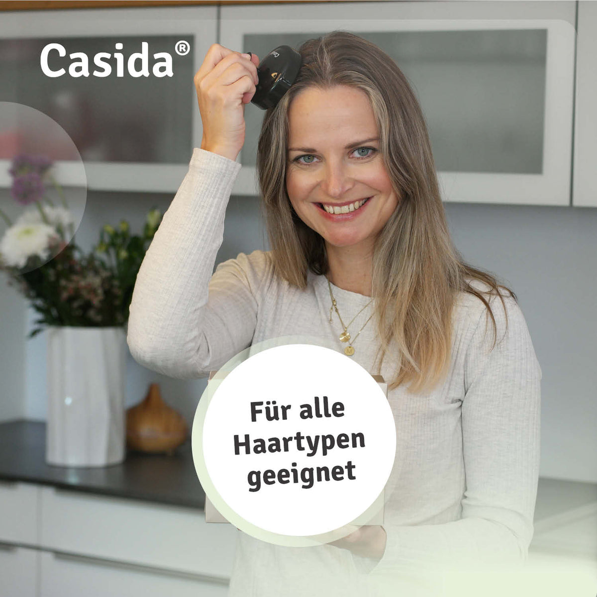 Kopfhaut Massagebürste mit Bürsten aus Silikon alle Haartypen geeignet